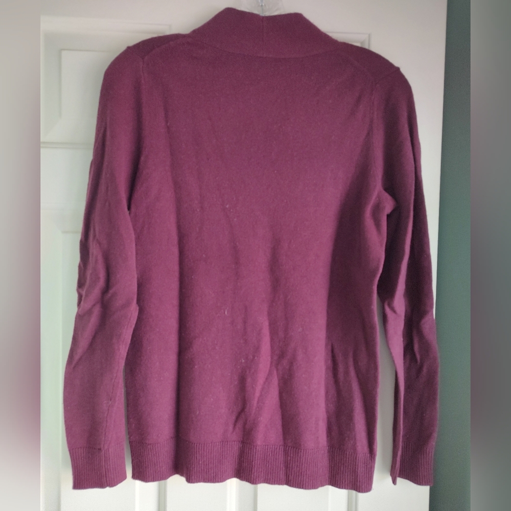 Sweater - Picture 3 of 3